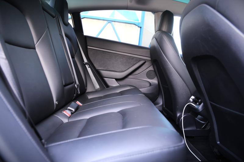 Tesla - Model 3 - pic17