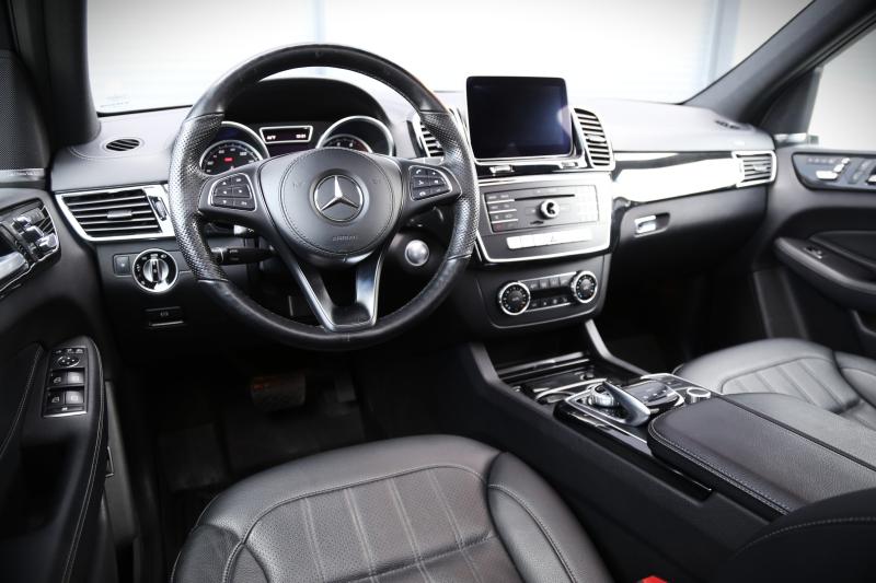 Mercedes-Benz - GLS450 - pic10