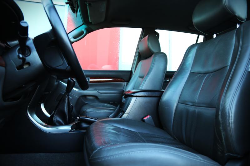 Toyota - Land Cruiser - pic11