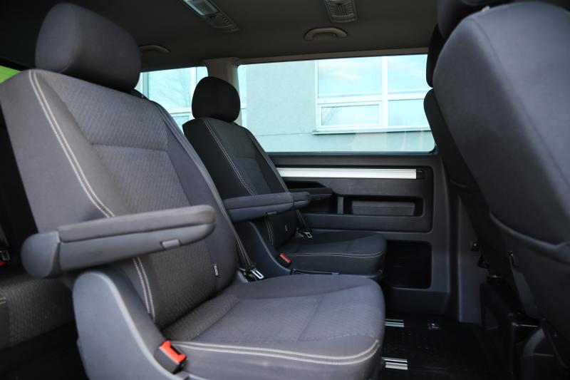 Volkswagen - Multivan - pic13