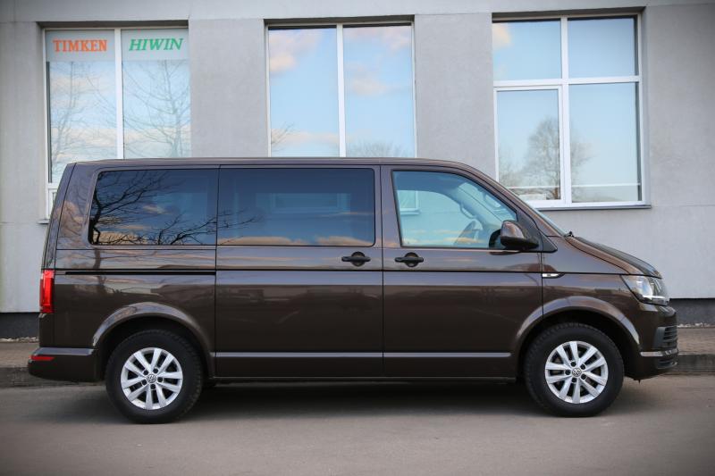 Volkswagen - Multivan - pic3