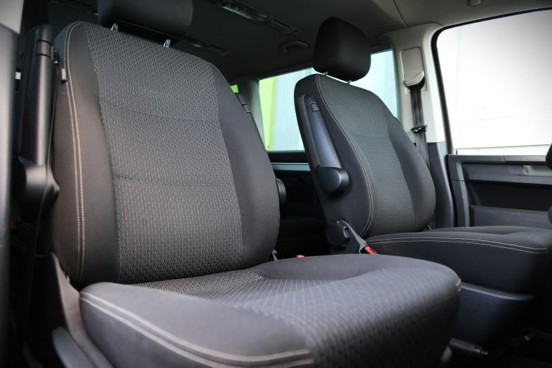 Volkswagen - Multivan - pic12