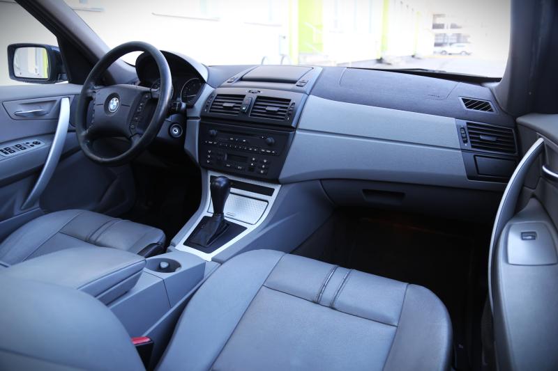 BMW - X3 - pic9