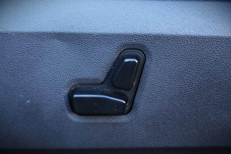 Chrysler - Grand Voyager - pic17