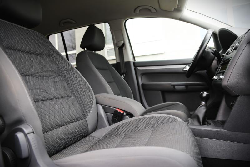 Volkswagen - Touran - pic13