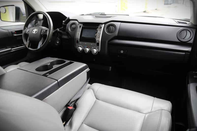 Toyota - Tundra - pic10
