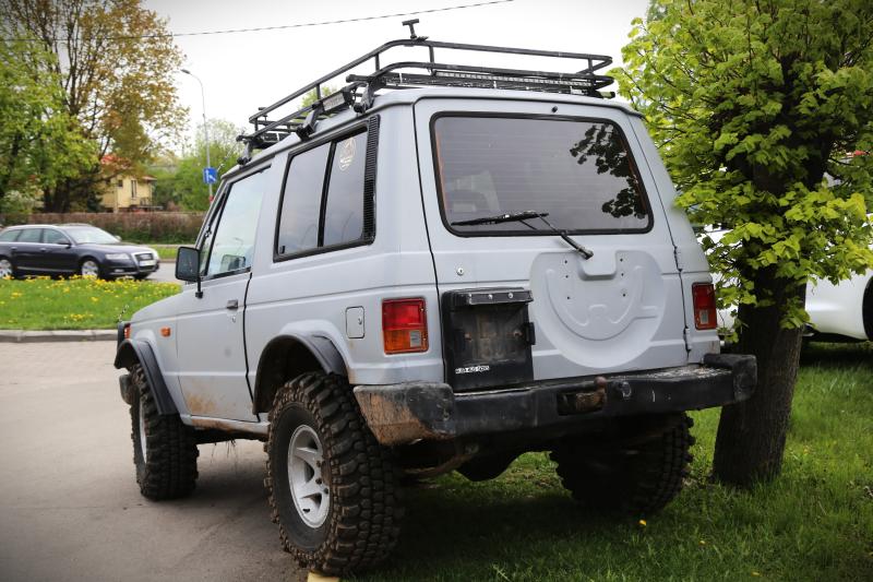 Mitsubishi - Pajero - pic3