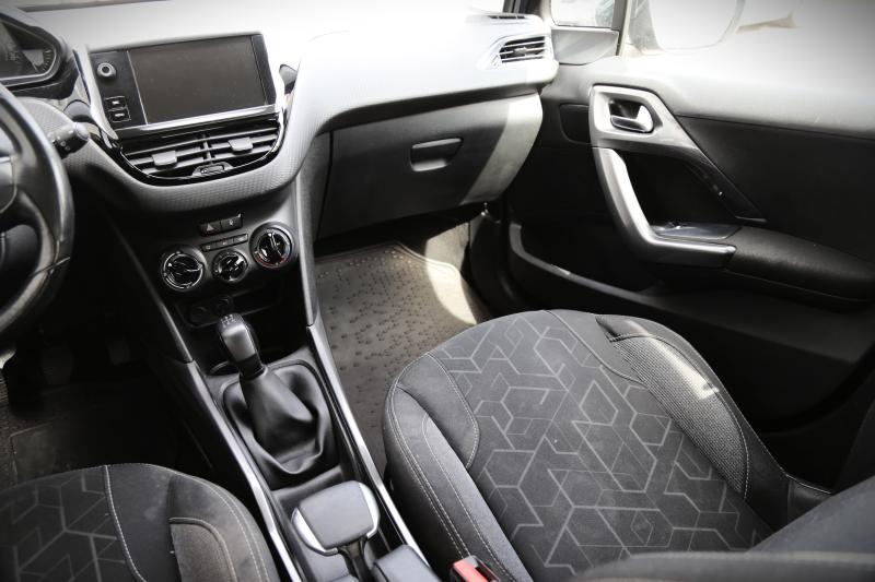 Peugeot - 2008 - pic8