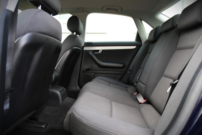 Audi - A4 - pic14