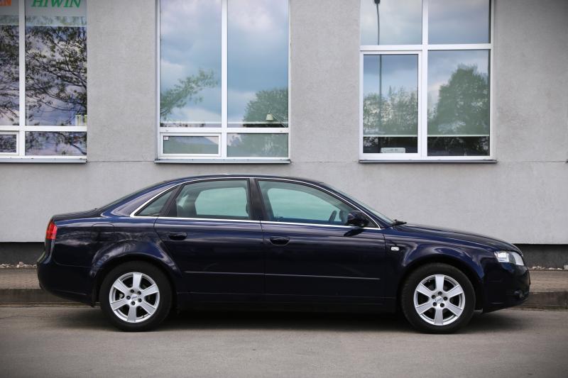 Audi - A4 - pic3