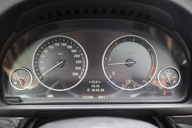 BMW - 525 - pic7