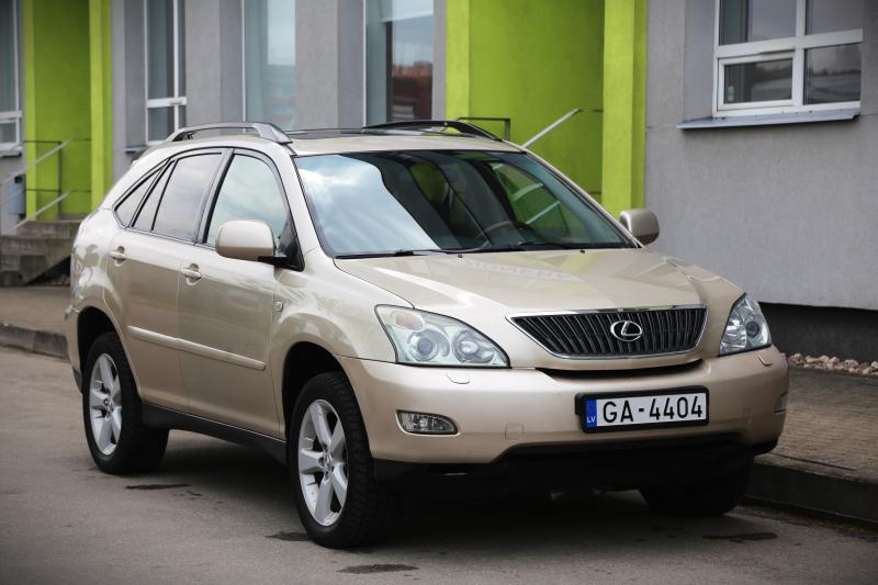 Lexus - RX 300 - pic4