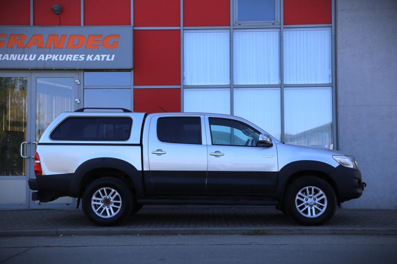 Toyota - Hilux - pic3