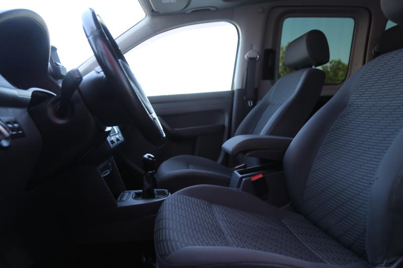 Volkswagen - Caddy - pic11