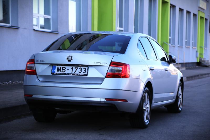 Skoda - Octavia - pic6