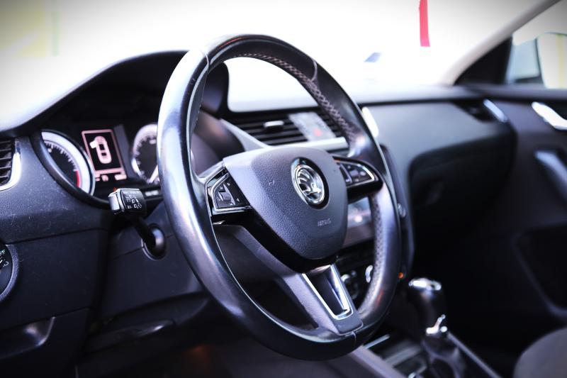 Skoda - Octavia - pic9